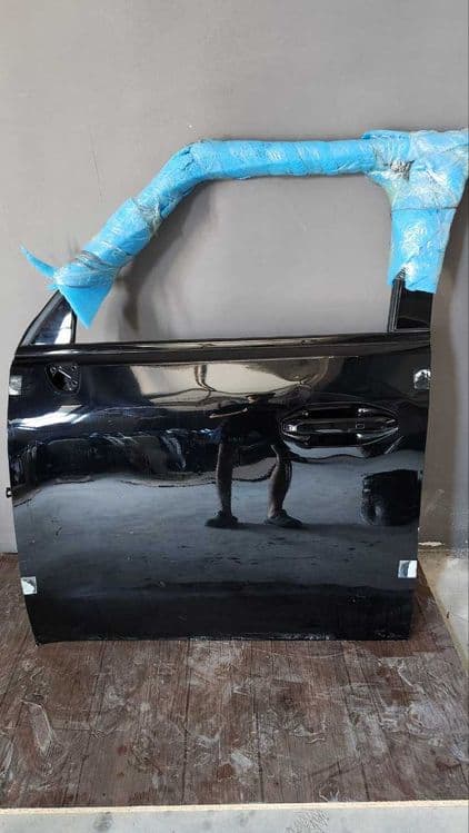 Jetour T2 oldi chap eshik bvu qora — 1
