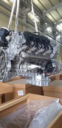 Mercedes Benz V-8 mator yangi