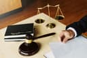 Услуги юриста по экономическим делам