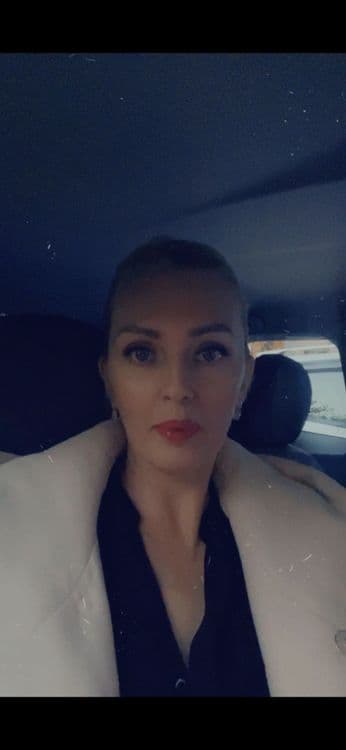 Инструктор по вождению женщина. — 1