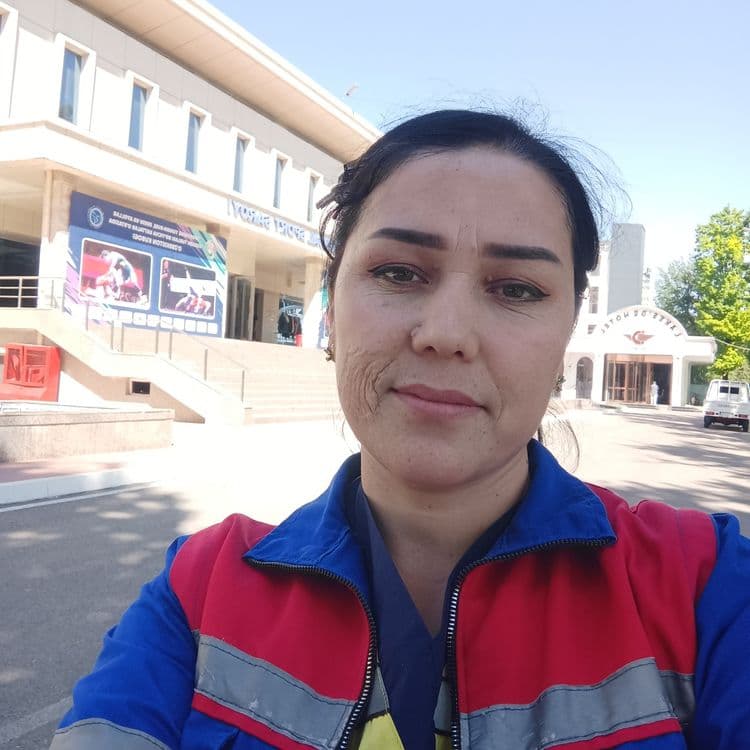 Медсестра на дому 14йилли тажриба. Укол и каплинитц — 1