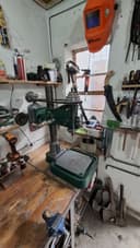 Сверлильный станок сотилади.Состояние отличное.Куп ишламаган.