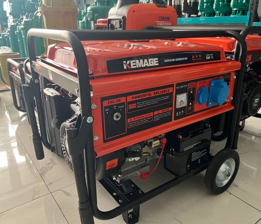 5,5 kvt dvijok generator генератор движок 220 в — 1