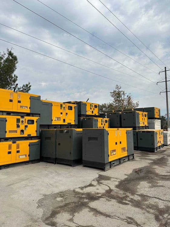 generator Eastern lion 24kw +AVR OBOGREV — 1