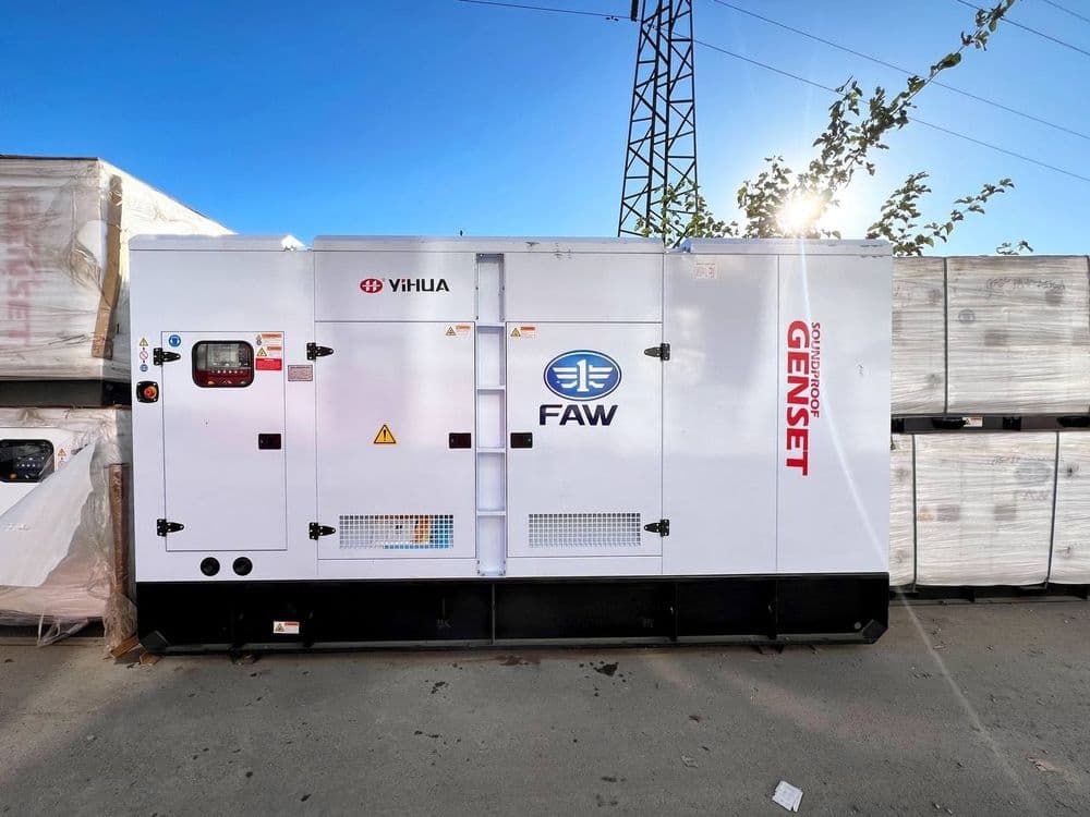 Дизельный генератор YIHUA FAWDE 25-18 кВт dizelniy generator divijok — 1