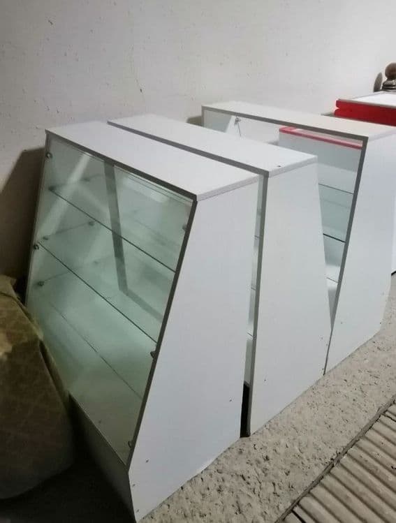 Витрина для магазина — 1