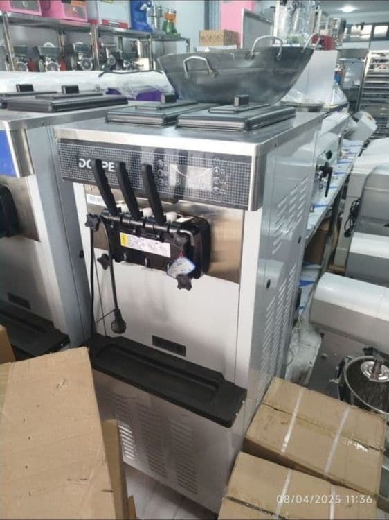 Freezer marojni apparati frezer fergomat donpir — 1