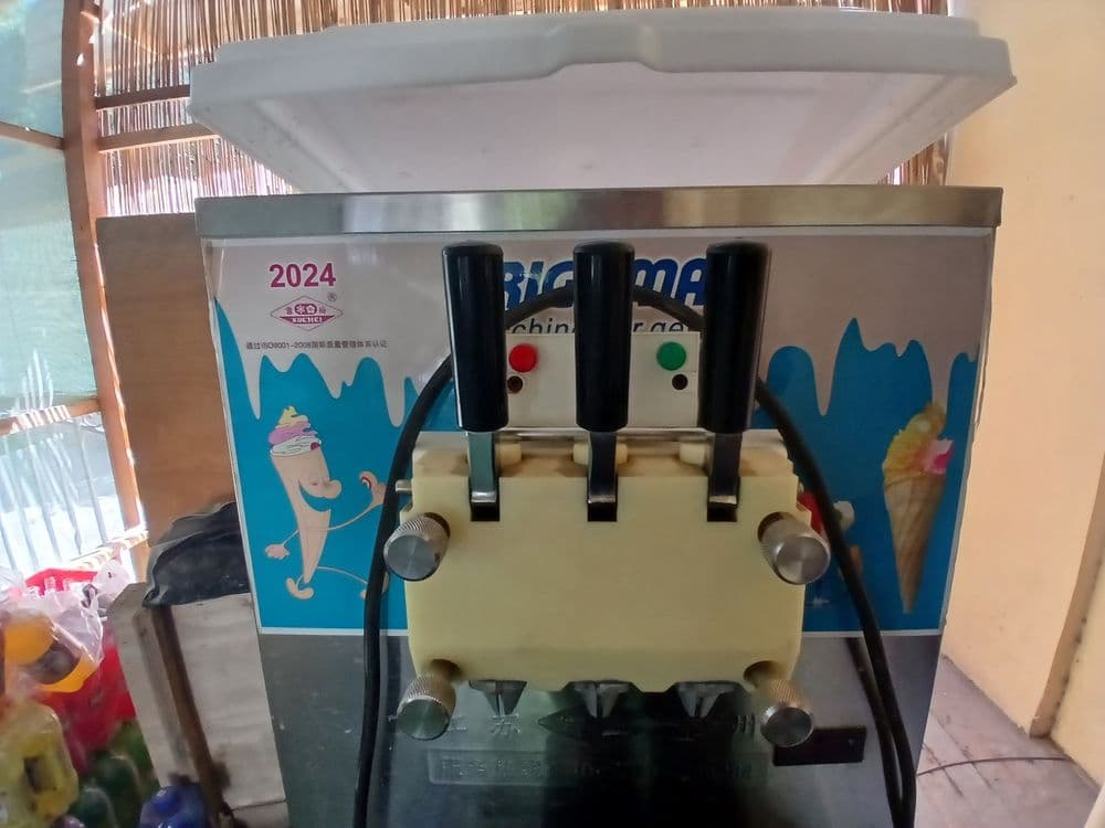 Freezer Frigomat aparat sotiladi — 1