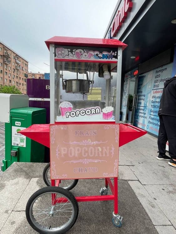 Popkorn aparat b/u — 1