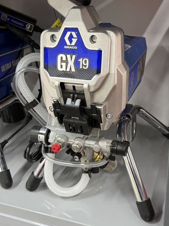 GRACO Окрасочный аппарат. Аппарат окрасочный Graco Kraska sepadigan. — 1