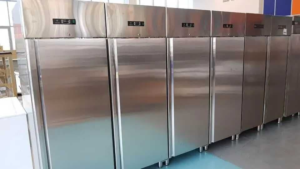 Шкаф холодильный Hurakan HKN-GX650TN — 1