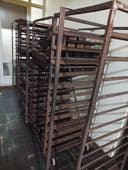 Срочно продается формы, вагонетки, листы, столы