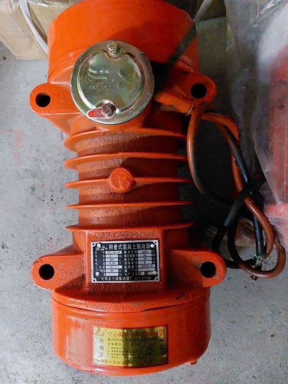 Shlakoblok uskunasi uchun vibramator (beton vibratori) — 1