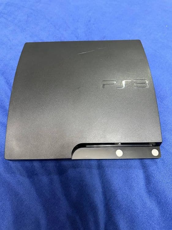 Playstation 3 slim — 1