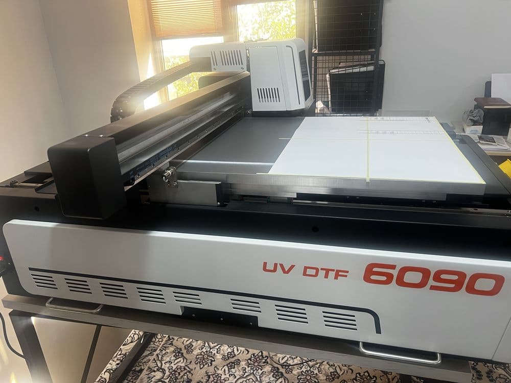 UV 6090 xp600. — 1