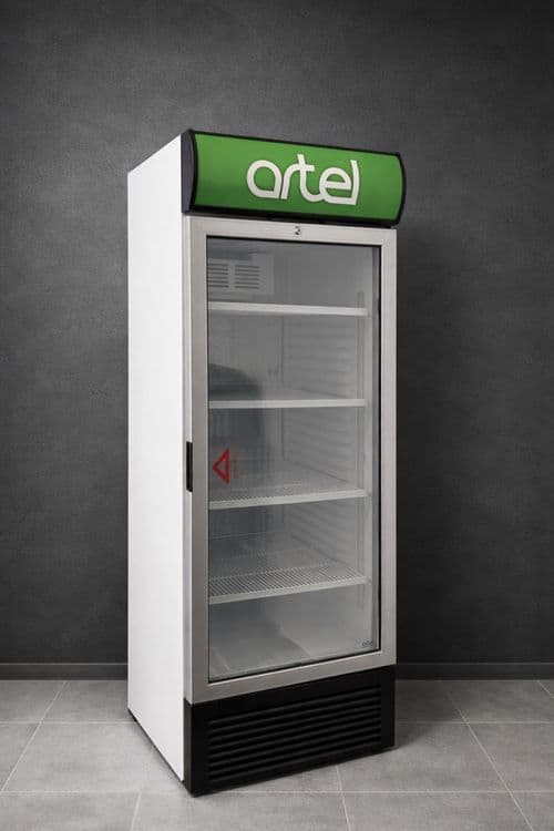 Vitrina Artel xolodilnik sotiladi — 1