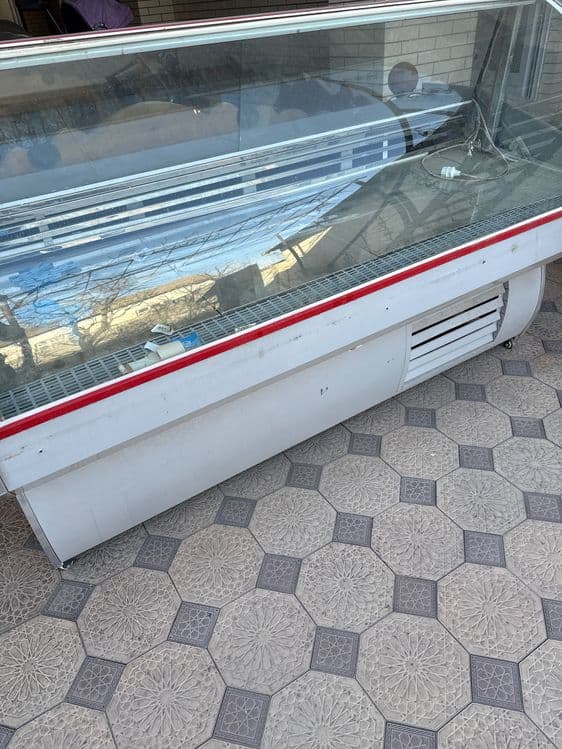 Срочно дёшево продается две холодильника — 1