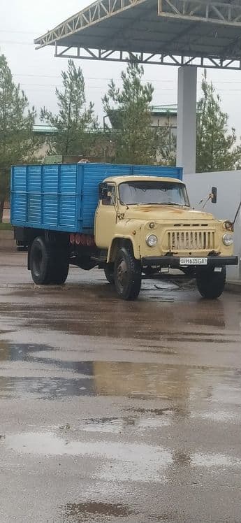 Gaz 53 bortli sotiladi 6 baloni yangi xujatlari joyida bochkasi bor — 1