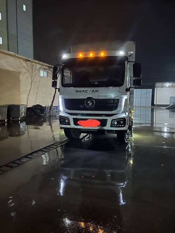 Shacman L3000 Yili 2023 — 1