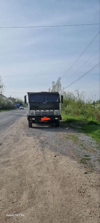 KAMAZ Samasval sotiladi holati yaxshi. — 1