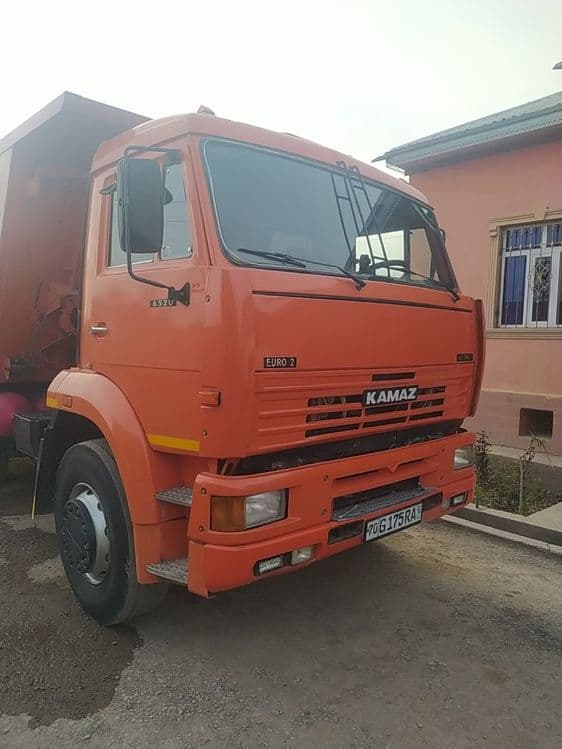 KAMAZ euro2 2005 yilda chiqarilgan metan gaz balonlari bor xolati aʼlo — 1