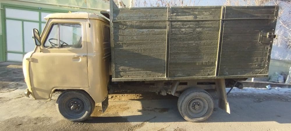 UAZ-452 Bartovoy avtomobili sotiladi — 1