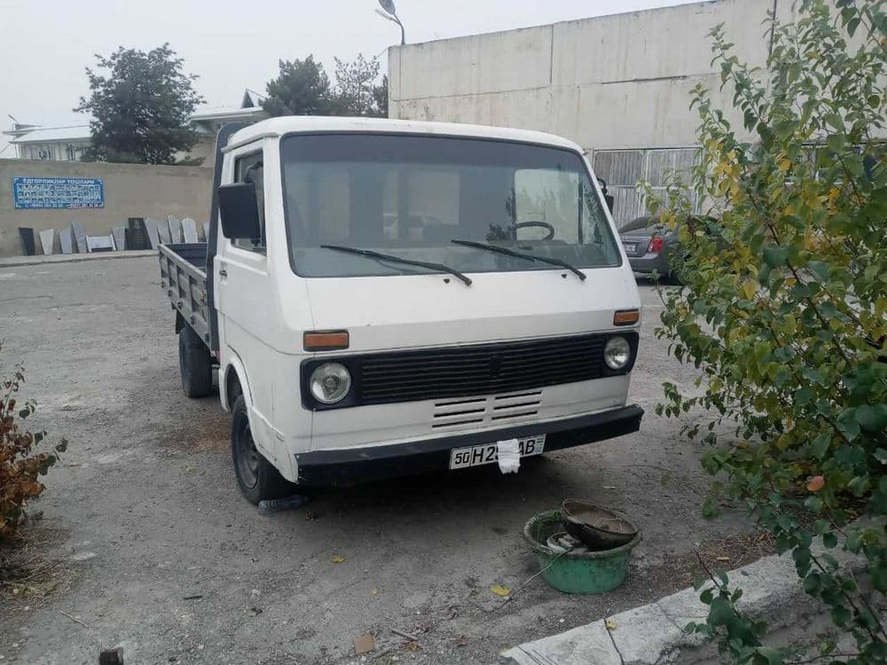 wolksvagen transporter — 1