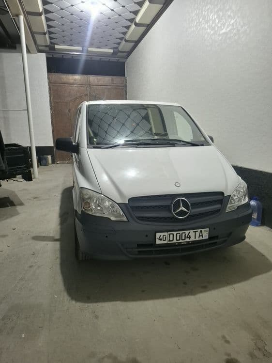 Mercedes-benz vito — 1