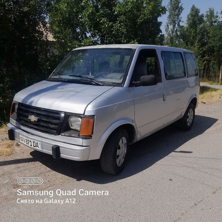Chevrole Van avtomobili — 1