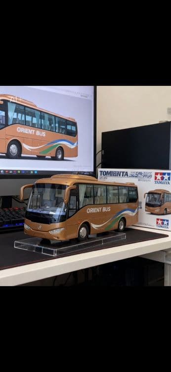 Golden Dragon avtobus sotiladi — 1