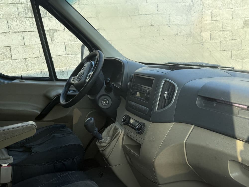 Jak miro avtobus 21 talik — 1