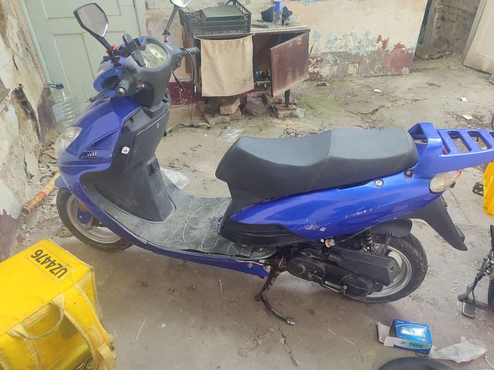 Skuter 80 kubali yurib turibdi — 1