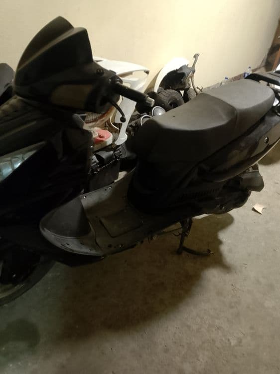 Real moto skuter sotiladi — 1