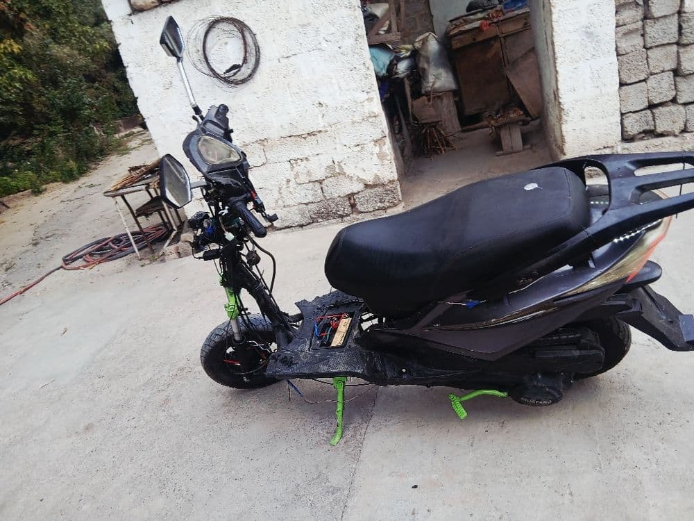 Mustang GTR 125kub — 1