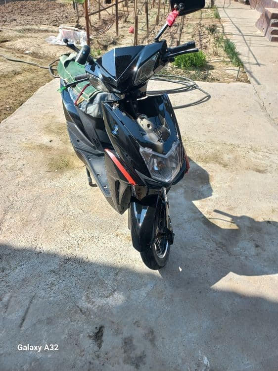 Skuter jeyran god 2024 — 1