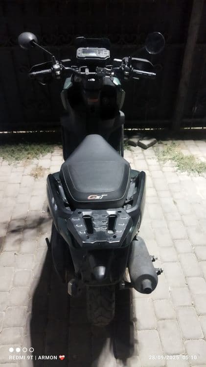 Tank 150 kub Moped Skuter srochna sotiladi — 1