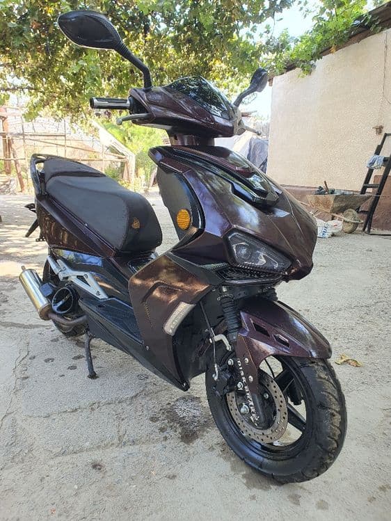 Skuter 150 kub sotiladi — 1