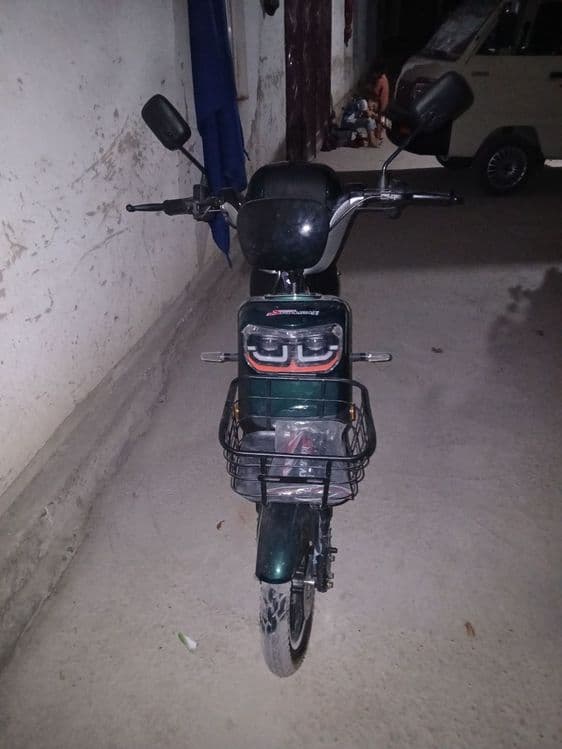 Skuter sotiladi yangi 3 kun buldi srochni pul kerakligi uchun — 1