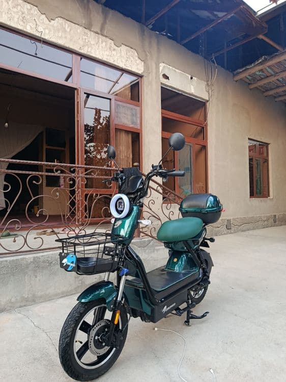 Skuter sotiladi xolati yangi 500km yurgan — 1