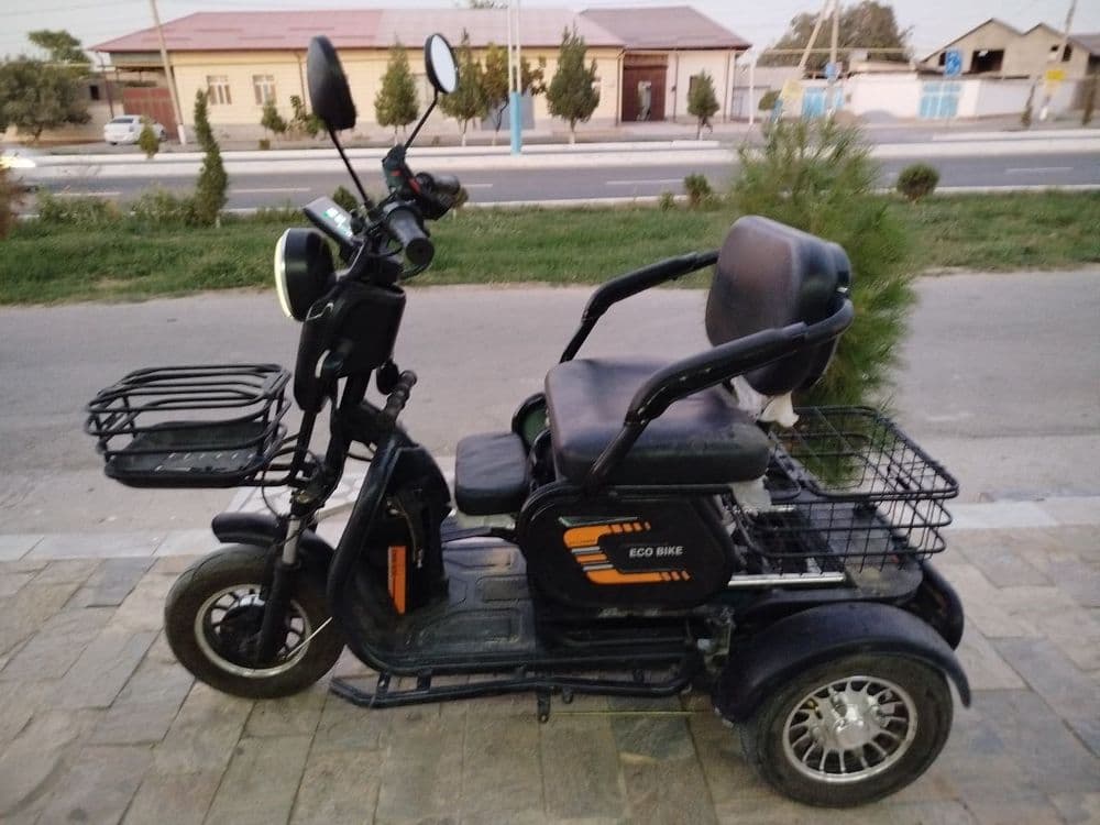 Skuter
3
Yurilgan 5909 km/s
5 ta akumlyator — 1