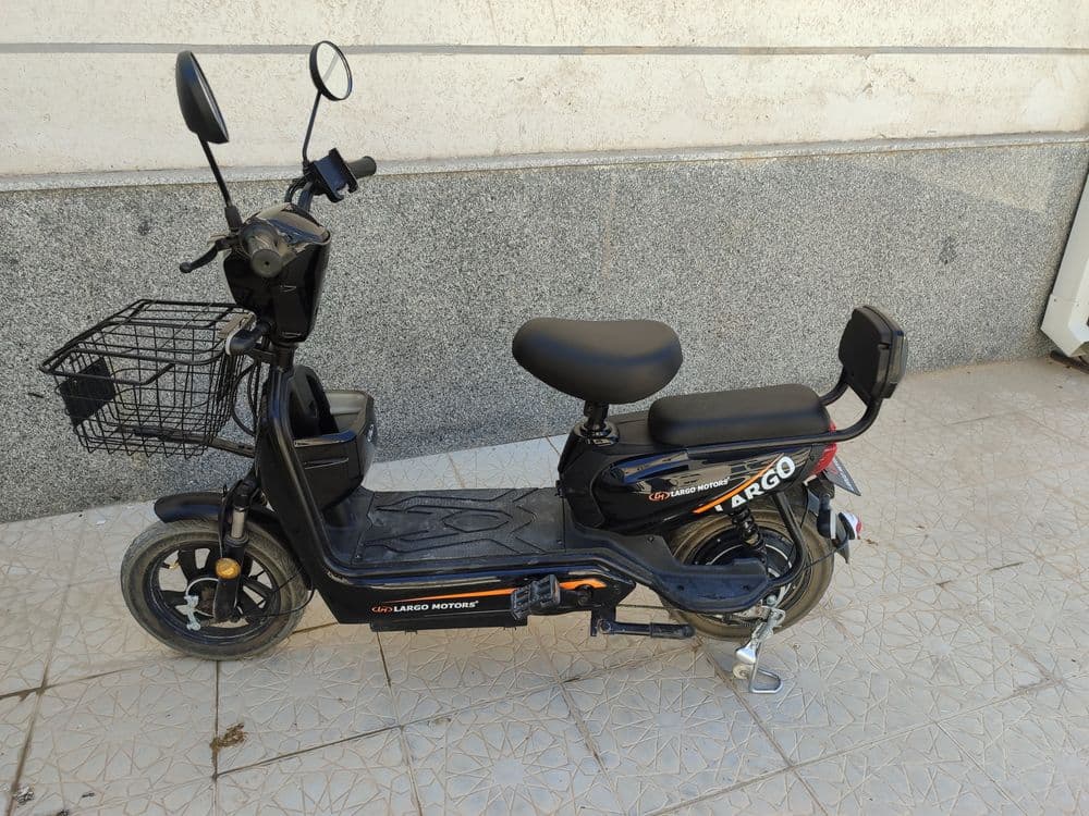 Moto elektrskuter "Largo motors" sotiladi. Zudlik bikan — 1