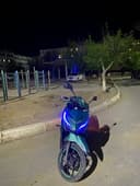 Продаётся скутер Honda Click 175