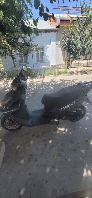 Скутер Лифан, 70 куб — 1