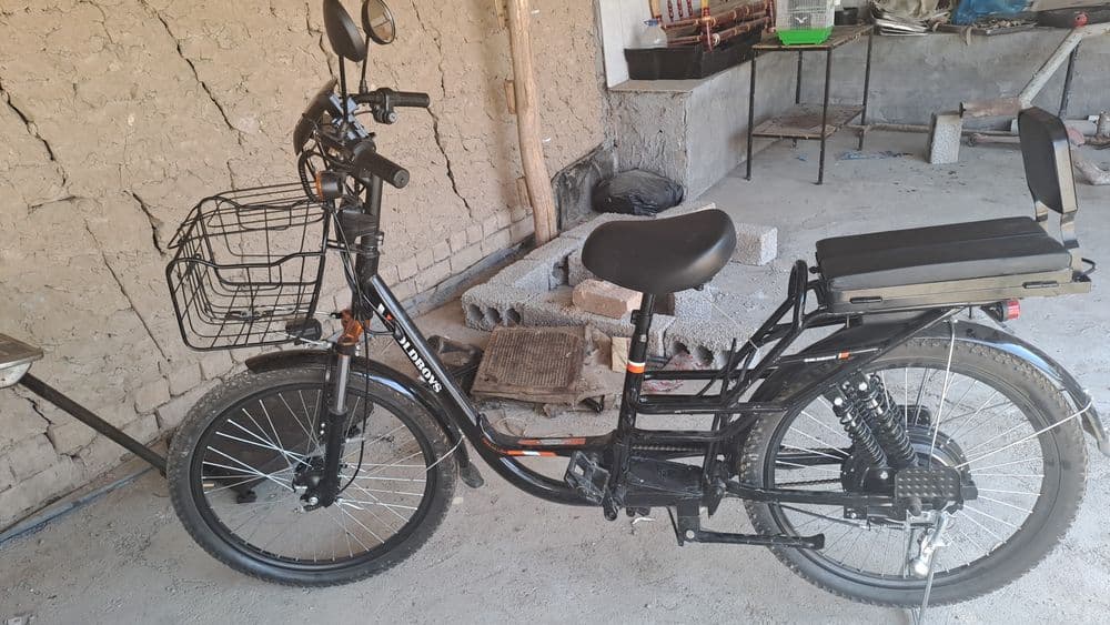 Velik Skuter sotiladi oladiganlar aloqaga chiqinglar holati yaxshi — 1