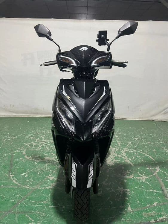 Benzinlik 150kub skuterlar 999$ — 1
