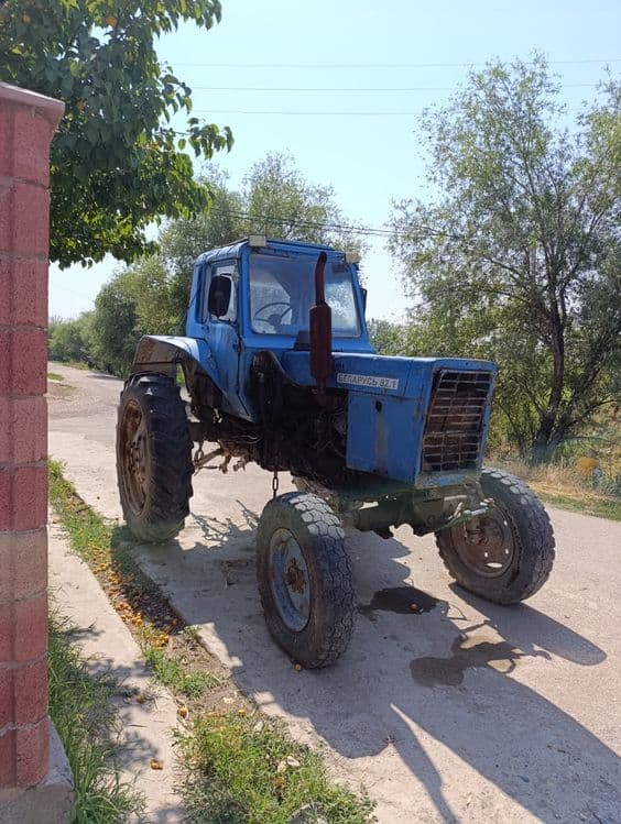 Беларусь МТЗ 80 Кора матор Belarus kora mator — 1