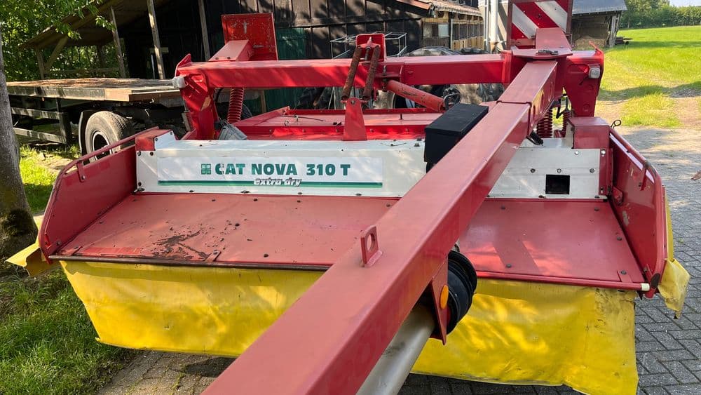 Pöttinger Kasilka, Claas Arion Case Puma, Belarus, John Deere tortadi — 1