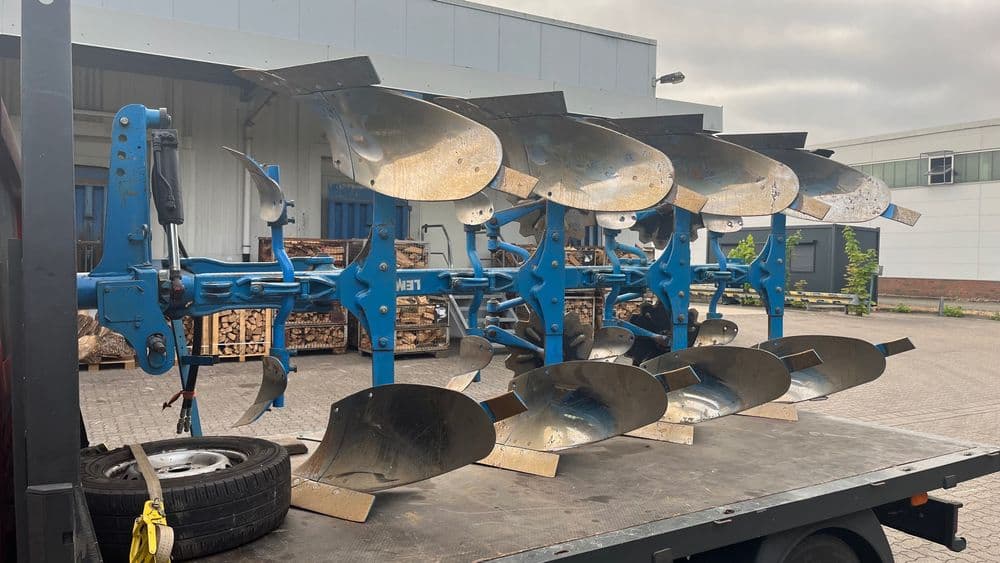 Lemken Opal 110 Omoch. Belarus Claas ,Case, John Deere, tortadi — 1