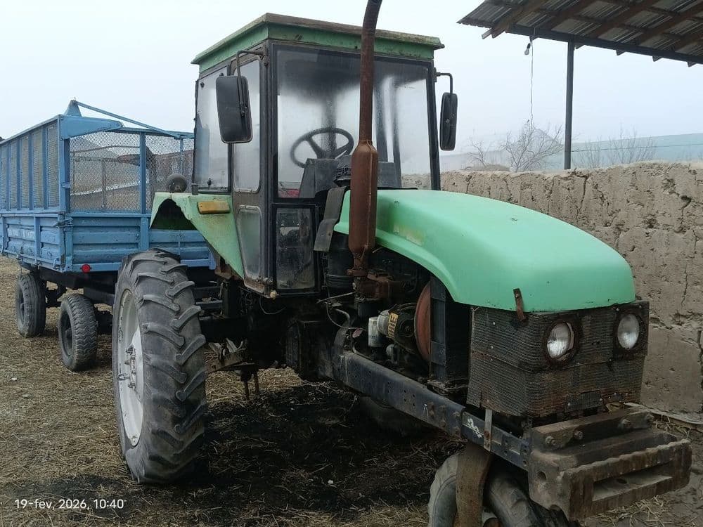 Traktor MTZ 80.11. Xamma joyi radnoy — 1