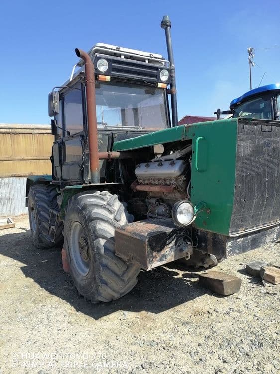 Traktor T150 kraz mator — 1
